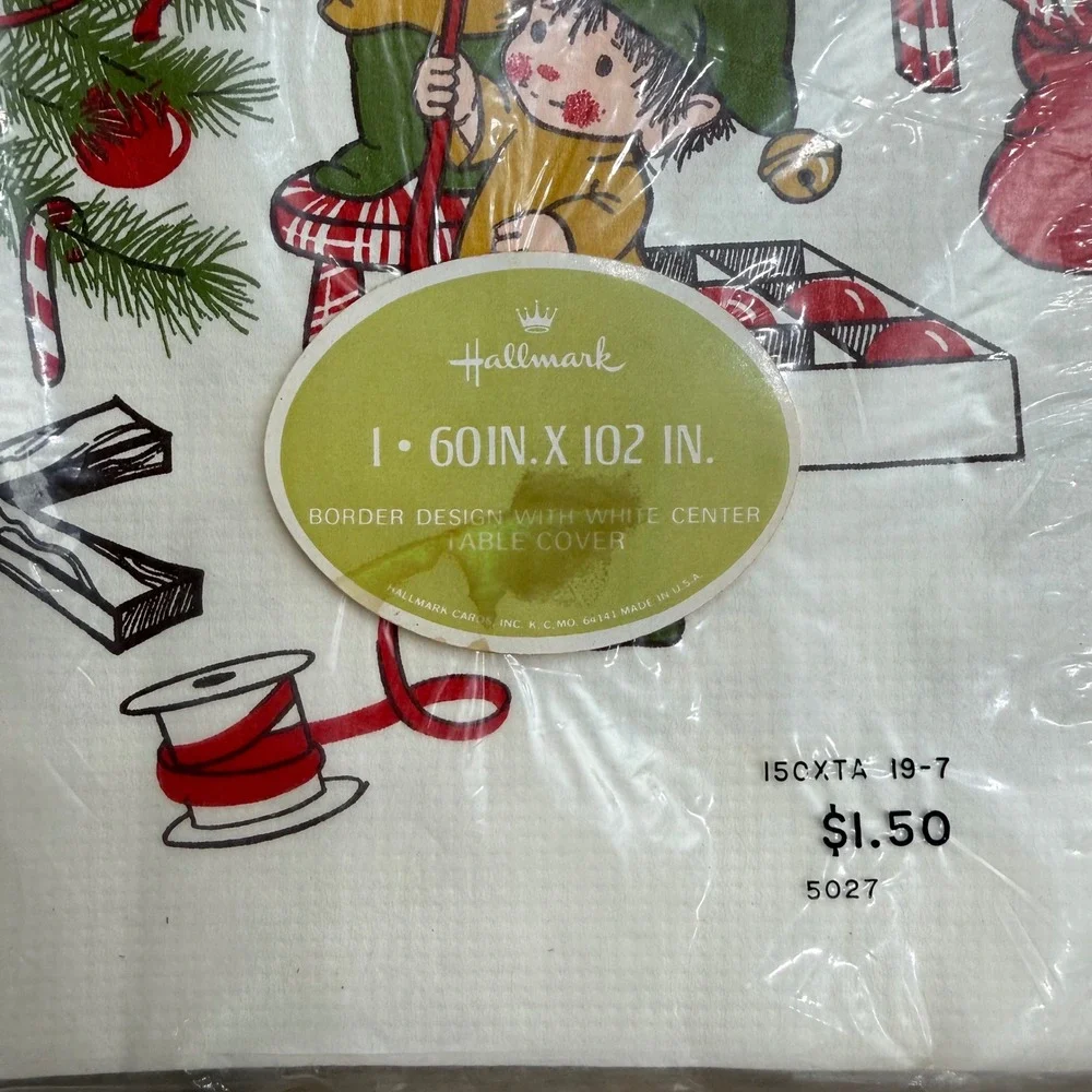Vintage Hallmark Christmas Tablecloth 60x102 Border Design‎ Santa Reindeer Elves
